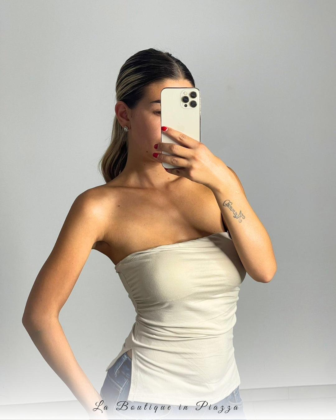 Top senza spalline spacchetti