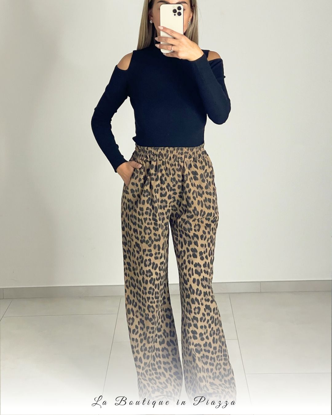 Maglia Lupetto con fori sulle spalle