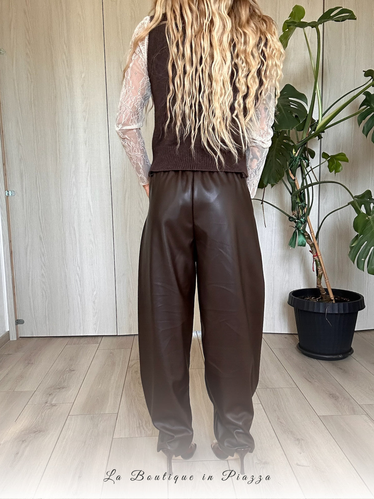 Pantalone baggy ecopelle