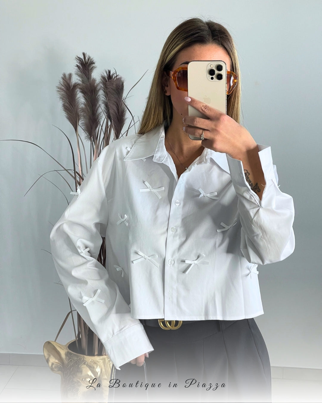 Camicia Crop con Fiocchetti